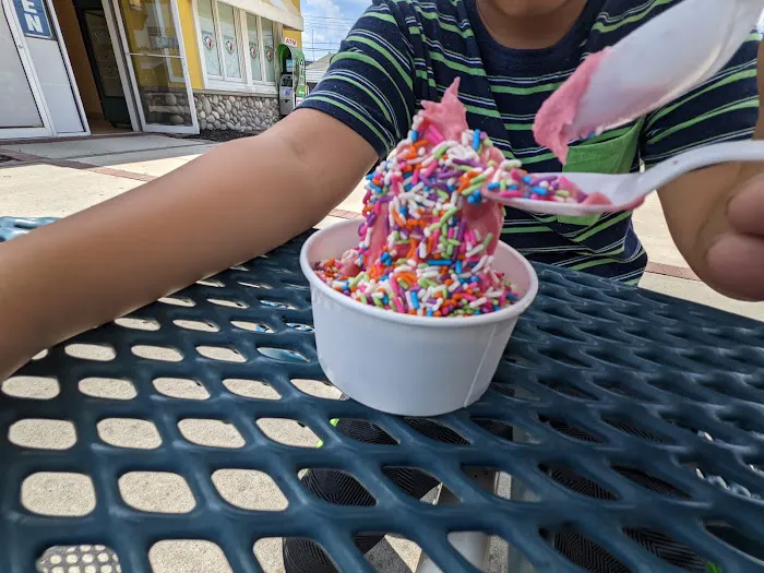 Strollos Italian Ice Picture 8