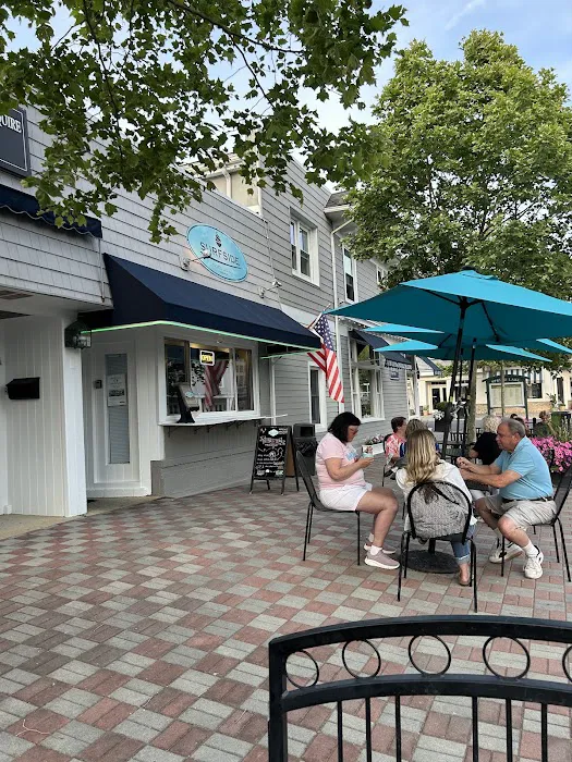 Surfside Frozen Custard Picture 3