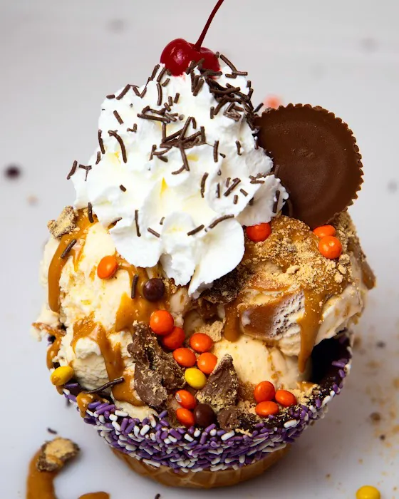 Coney Waffle, Ice Cream and Sweet Shop Picture 2