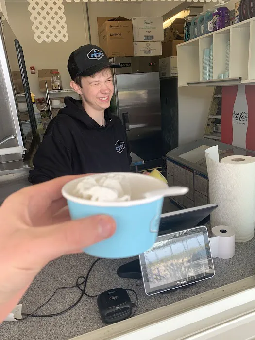 Surfside Frozen Custard Picture 6