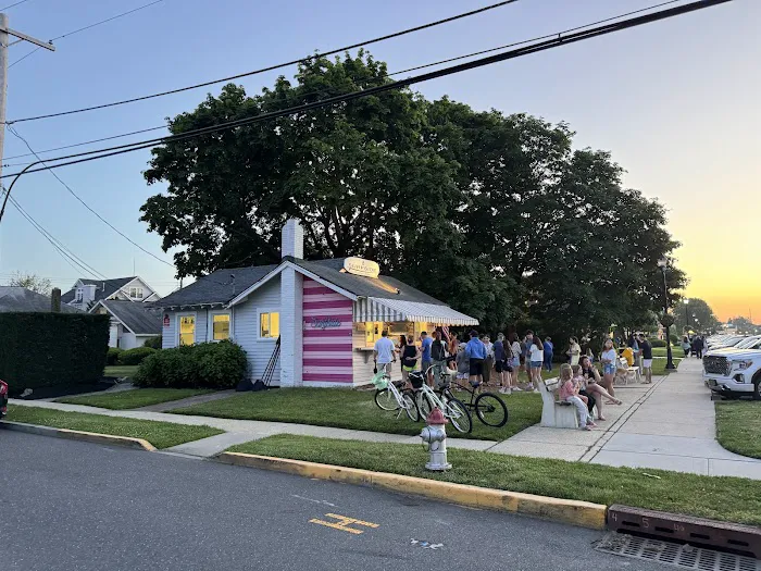 Surfside Frozen Custard Picture 5