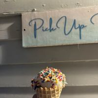 Surfside Frozen Custard ico