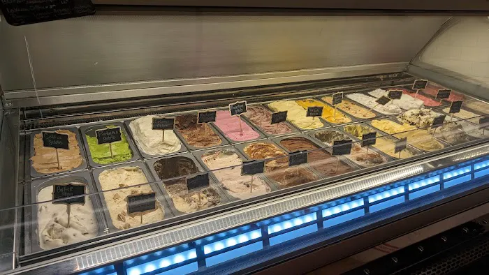 River Street Sweets Picture 4