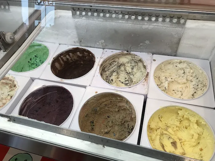 Coney Waffle Ice Cream and Sweet Shop Picture 9