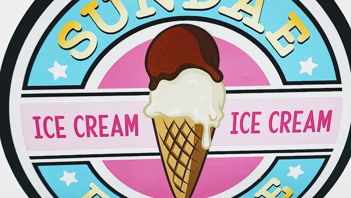 Sundae Fundae Ice Cream Picture 8