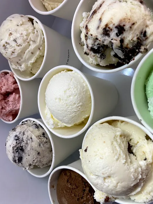 4th Ave ice cream Picture 1