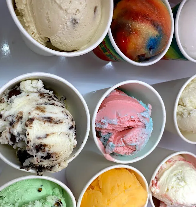 4th Ave ice cream Picture 3