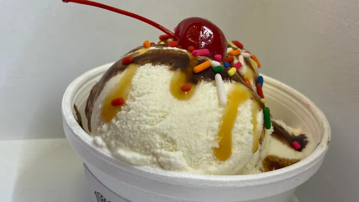 4th Ave ice cream Picture 6