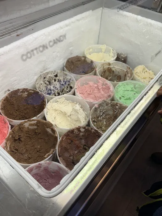 Uncle D’s Ice Cream (formerly Mike's Ice Cream) Picture 1