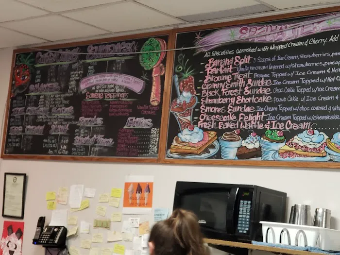 Uncle D’s Ice Cream (formerly Mike's Ice Cream) Picture 9