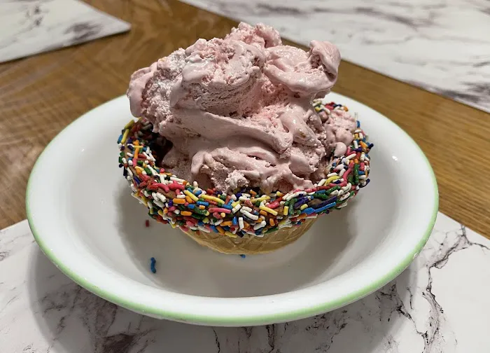 Uncle D’s Ice Cream (formerly Mike's Ice Cream) Picture 3