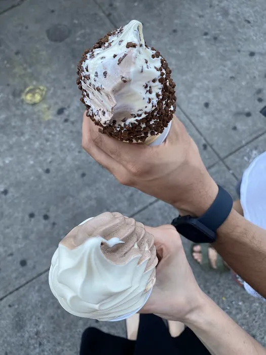 Carvel Picture 2