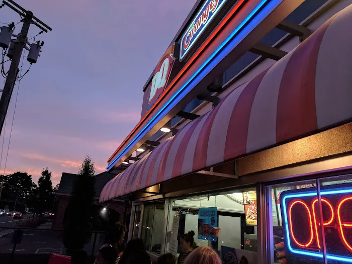 Dairy Queen (Treat) Picture 1