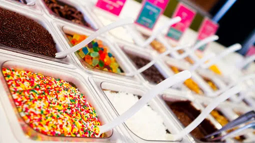 16 Handles Picture 1