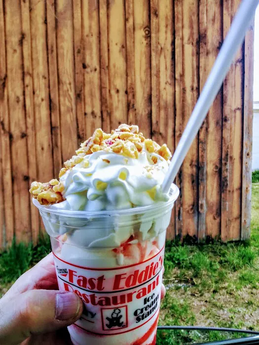 Fast Eddie's Restaurant, Ice Cream Shop, and Bakery Picture 8