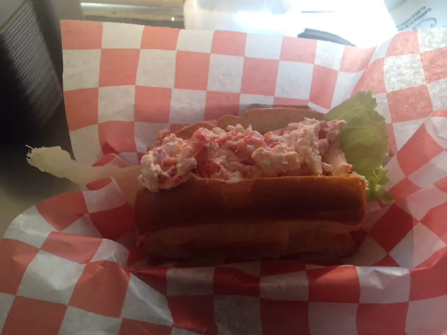 Fast Eddie's Restaurant, Ice Cream Shop, and Bakery Picture 5