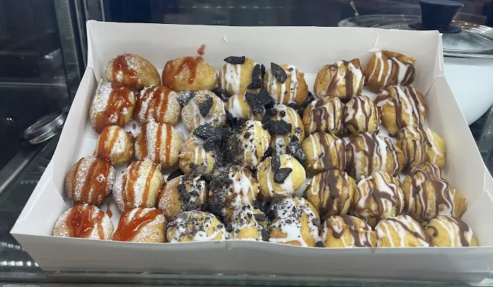 The Tasty Dessert Bar Picture 3