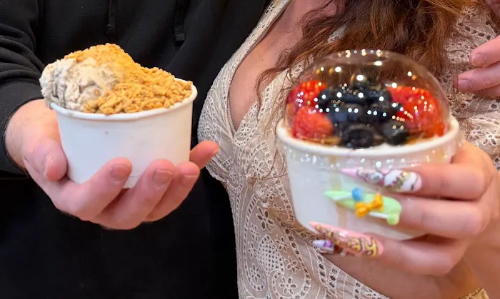 The Tasty Dessert Bar Picture 2