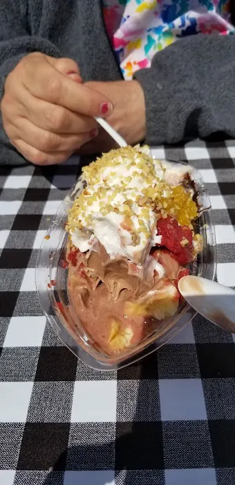 Secords Ice Cream Picture 6