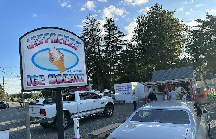 Jeffreeze Old-Fashioned Ice Cream Picture 10