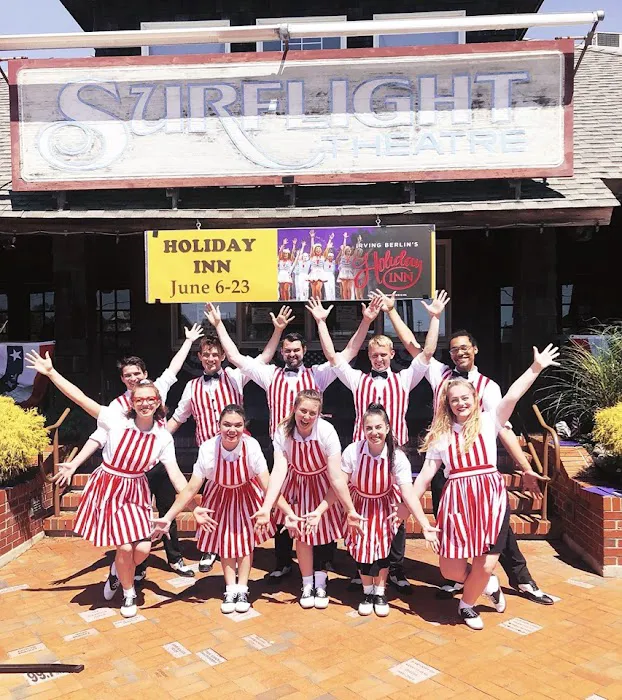 The Show Place Ice Cream Parlour Picture 9