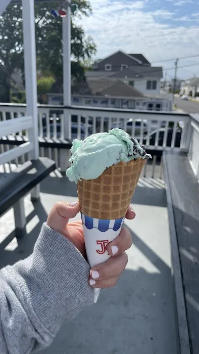 Ship Bottom Ice Cream Picture 8