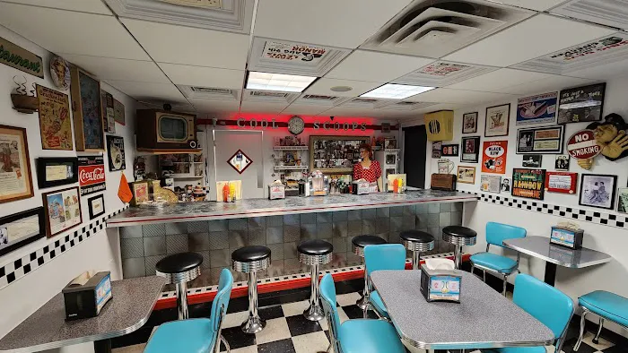 Cool Scoops Ice Cream Parlor Picture 4