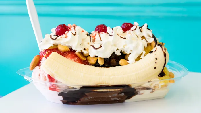 Island Creamery Picture 10