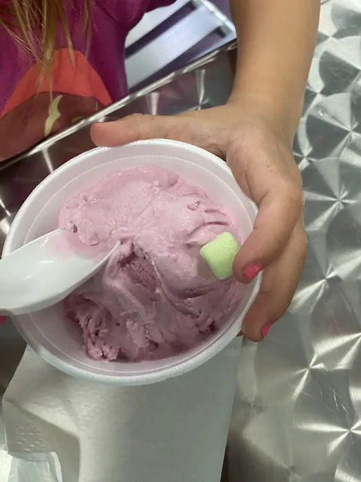 Scoop It Up Picture 1