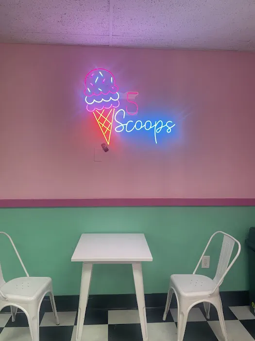 5 Scoops Sweet Shoppe Picture 2
