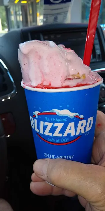 Dairy Queen (Treat) Picture 7