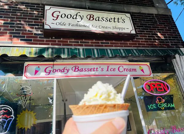 Goody Bassett's Ice Cream Picture 3