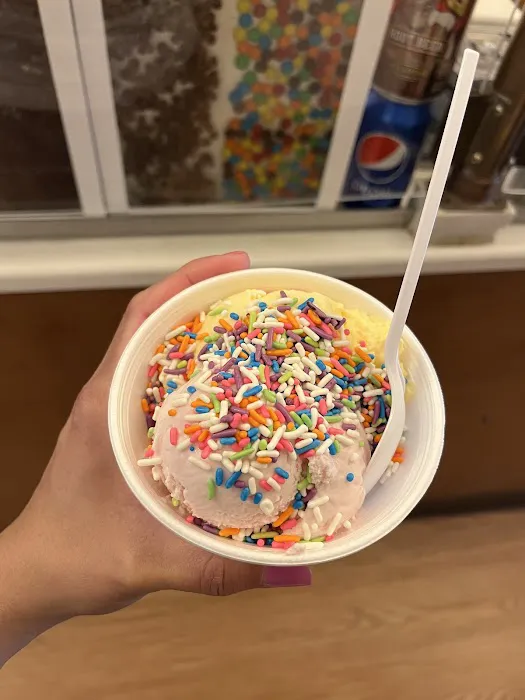 Goody Bassett's Ice Cream Picture 1