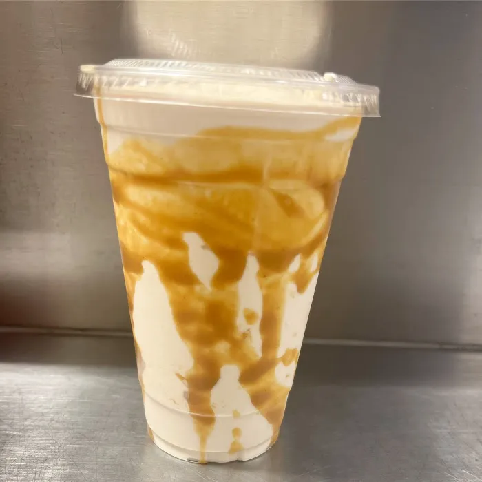 BILLS CAROUSEL ICE CREAM &YOGURT Picture 8