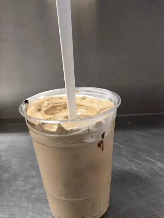 BILLS CAROUSEL ICE CREAM &YOGURT Picture 10
