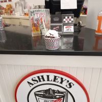 Ashley's Ice Cream ico