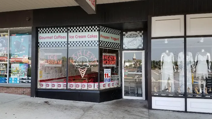 Ashley's Ice Cream Picture 4