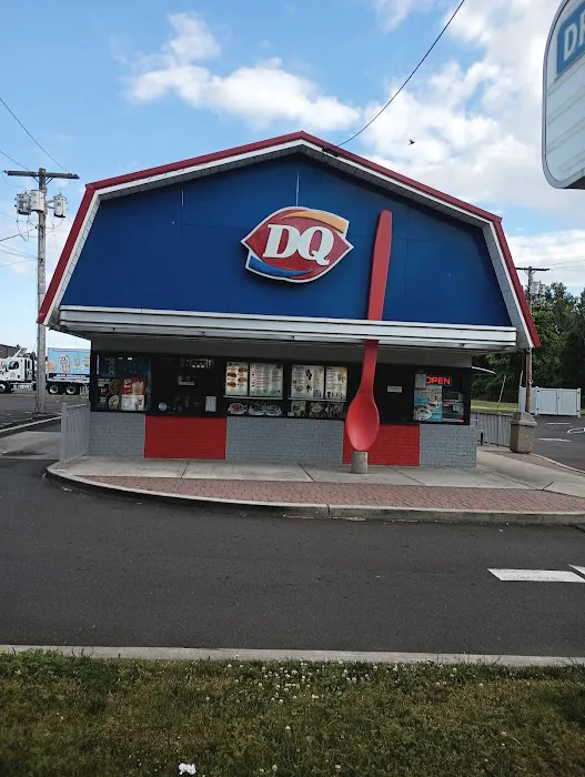 Dairy Queen (Treat) Picture 3
