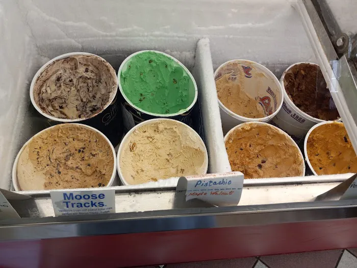 Pat's Main Street Ice Cream Picture 8