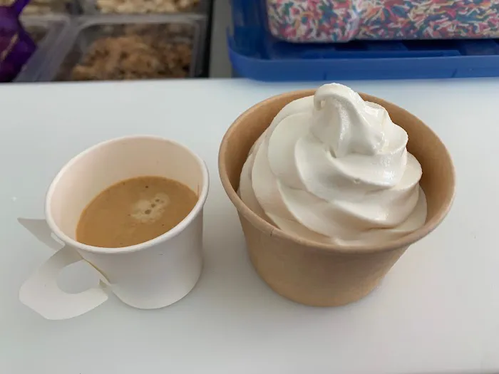 Miss Mindy's Homemade Ice Cream Picture 3