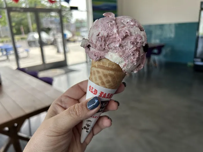 Miss Mindy's Homemade Ice Cream Picture 5