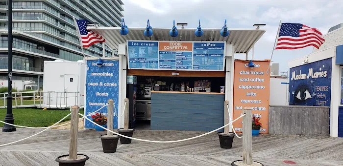 Eddie Confetti's Ice Cream & Cafe Picture 3