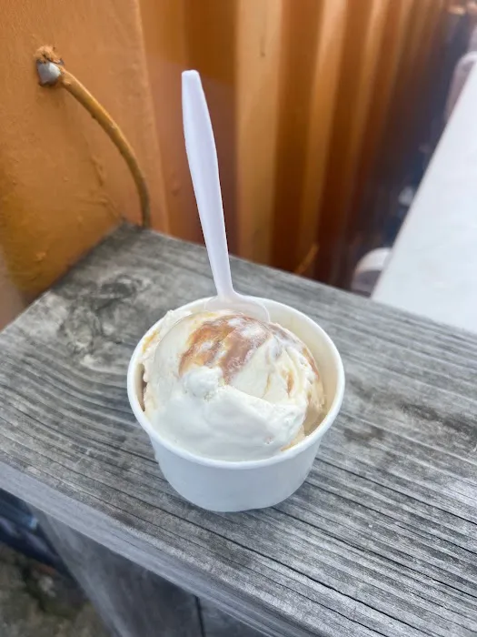 Eddie Confetti's Ice Cream & Cafe Picture 1