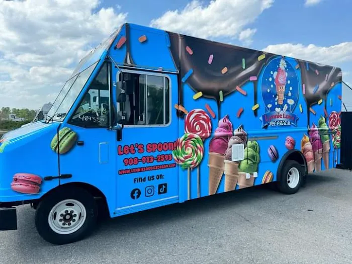 Lynnie Lou's Ice Cream Picture 3