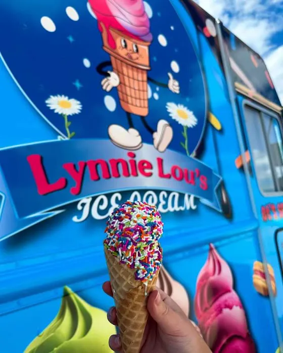 Lynnie Lou's Ice Cream Picture 1