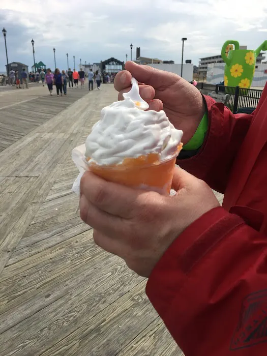 Ralph's Water Ice Picture 1