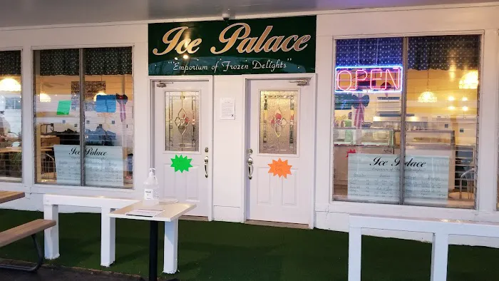 Ice Palace Picture 3