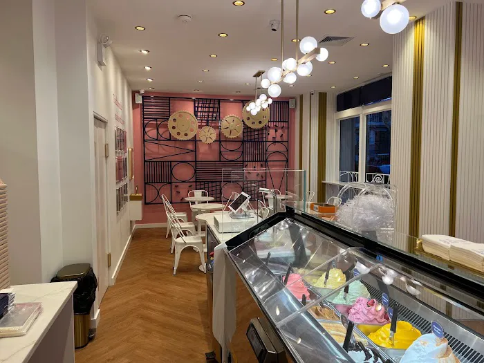 Gelato Factory Picture 5