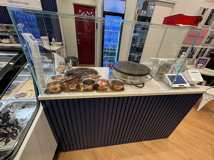 Gelato Factory Picture 9