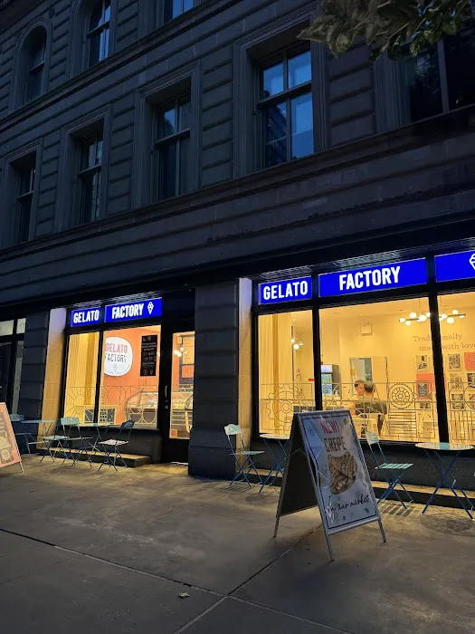 Gelato Factory Picture 6